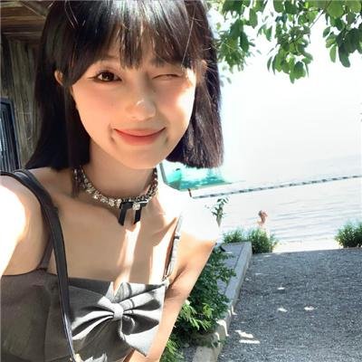 双子姐妹